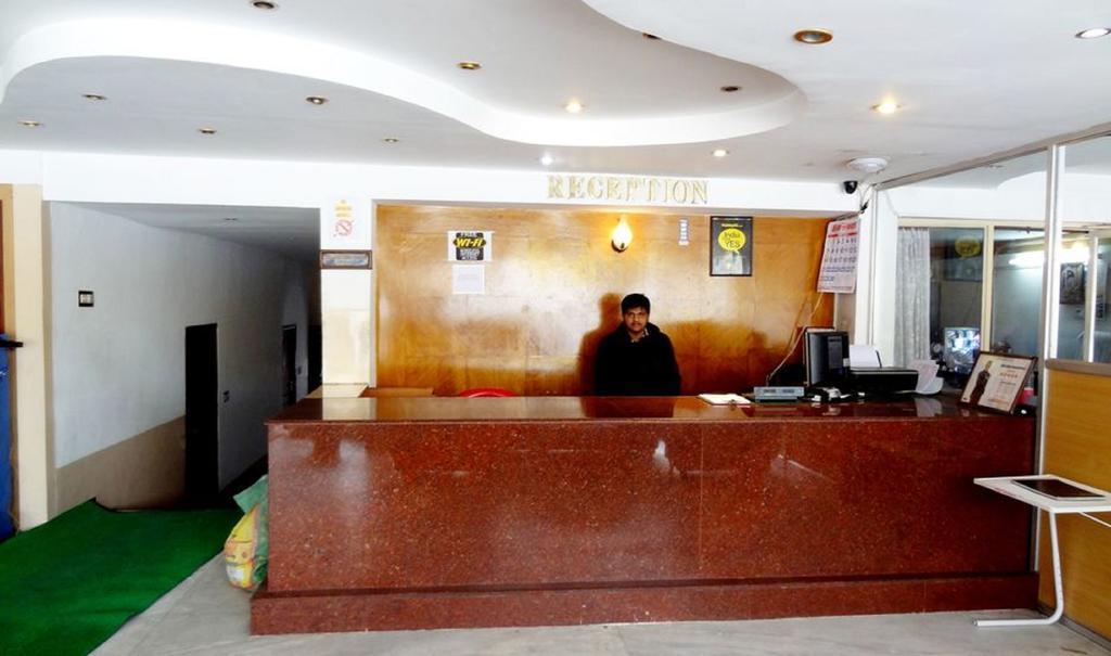 كوديكانال Hotel Ruby International المظهر الخارجي الصورة